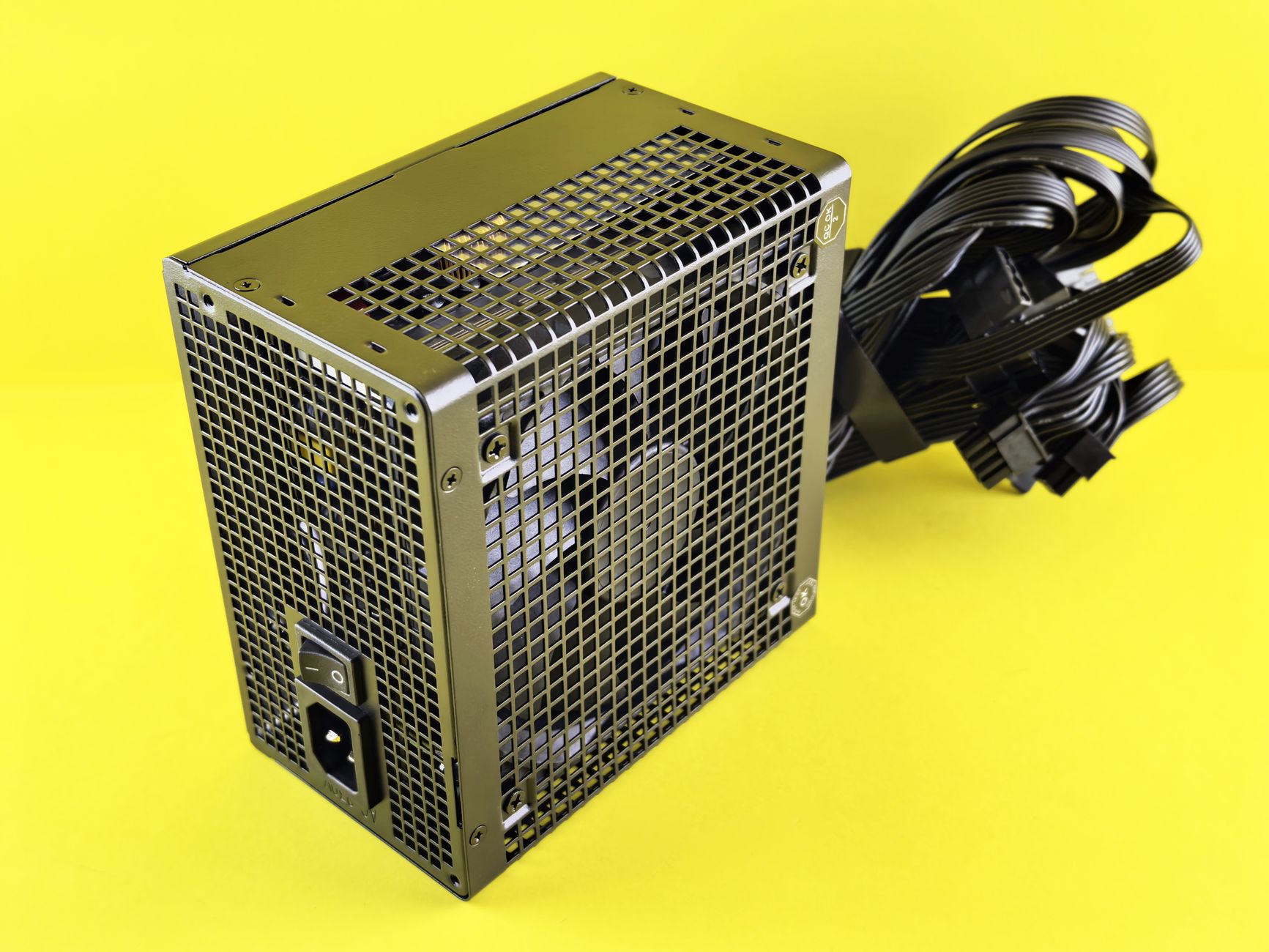 Visual illustration for istilah dan komponen Roblox Hardware & Gaming Setup Performance